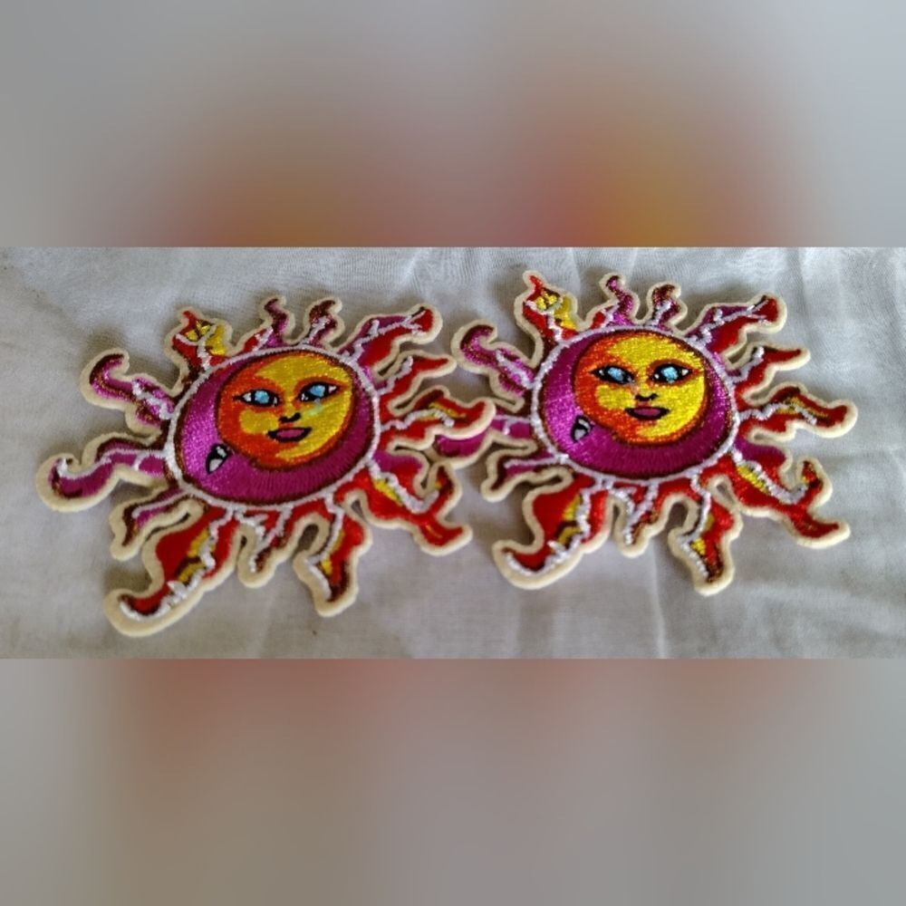 Sun burst IRON/ON SEW ON PATCHES Lot of 2 NEW!